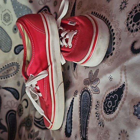 VANS - Picture 13 of 14